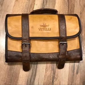 Vetelli Hanging Toiletry Bag for Men